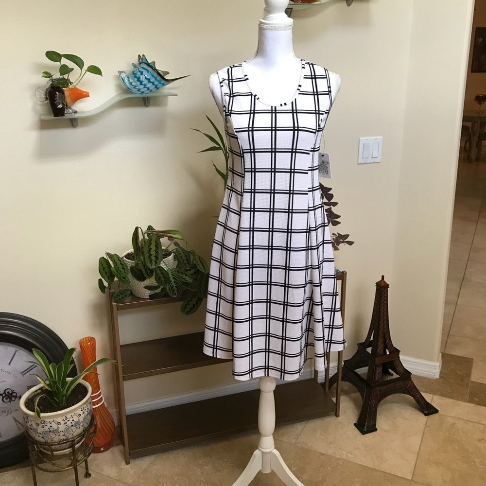 Dress, size M